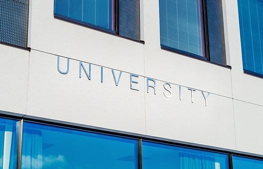 Università: come scegliere tra le facoltà italiane